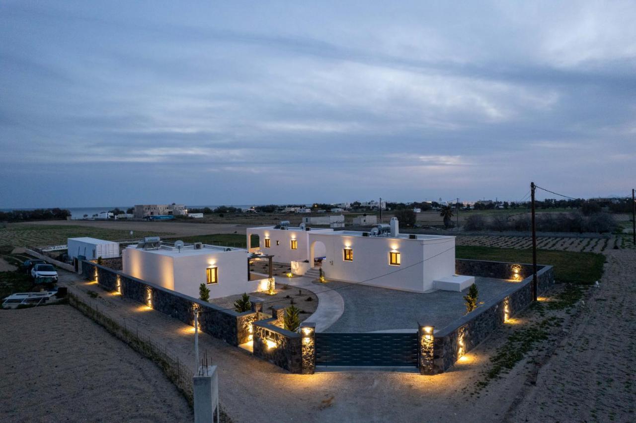 Almira Luxury Suites เปริโวลอส ภายนอก รูปภาพ
